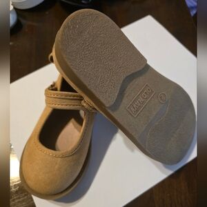 Kids Shoes Girls Shoes Size 9